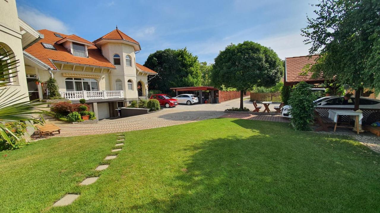 Apartment In Siofok/Balaton 19942 エクステリア 写真